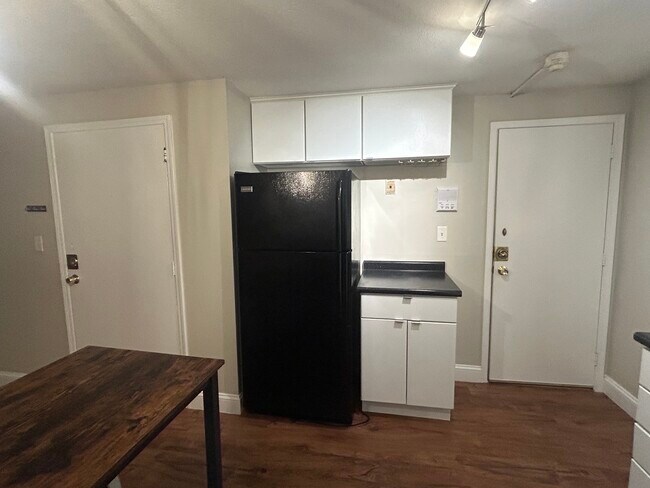 Photo - 22 7th Ave Apartamentos