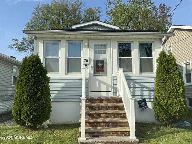 Photo - 79 Ideal Ave House