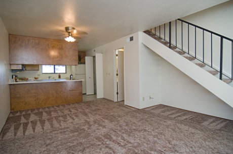 Hillcrest Court Apartments