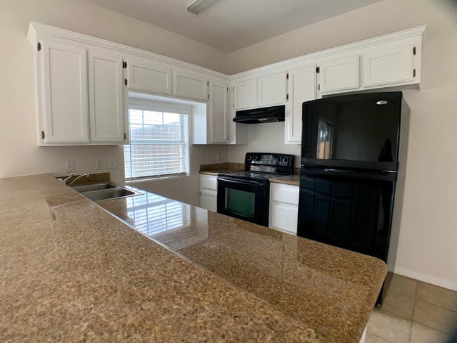 Photo - 2723 Nassau St