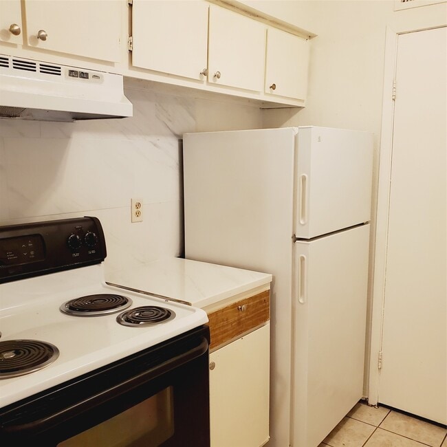 Building Photo - 12511 Ashford Meadow Dr Unit A