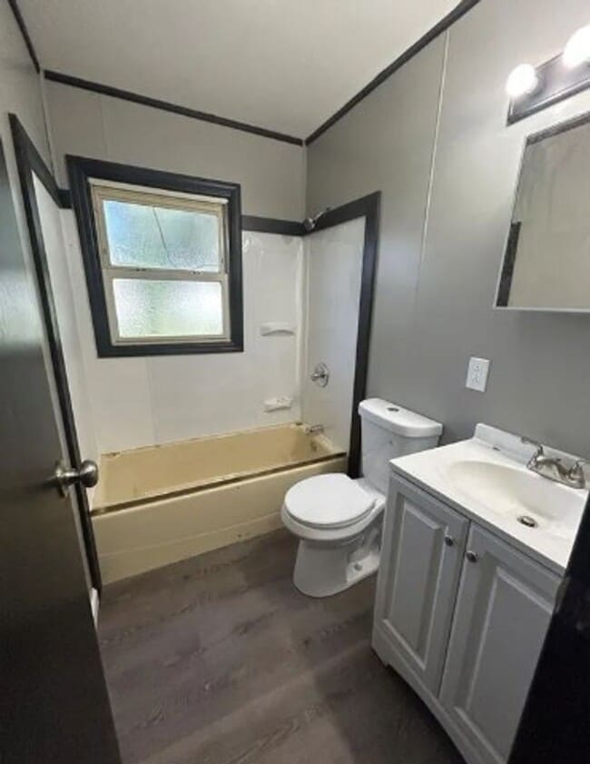 Photo - 517 St Barbara Ln