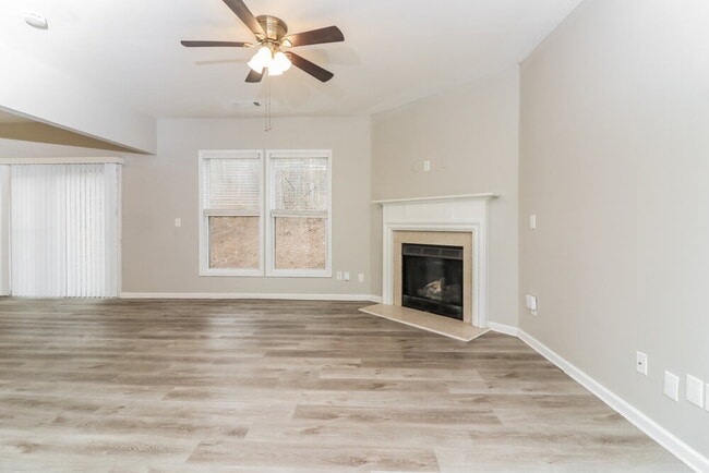 Photo - 3643 Uppark Dr