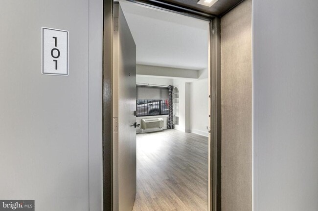 Photo - Dupont Circle!!// Professionally Managed// 1 Bedroom 1 Bathroom Condo