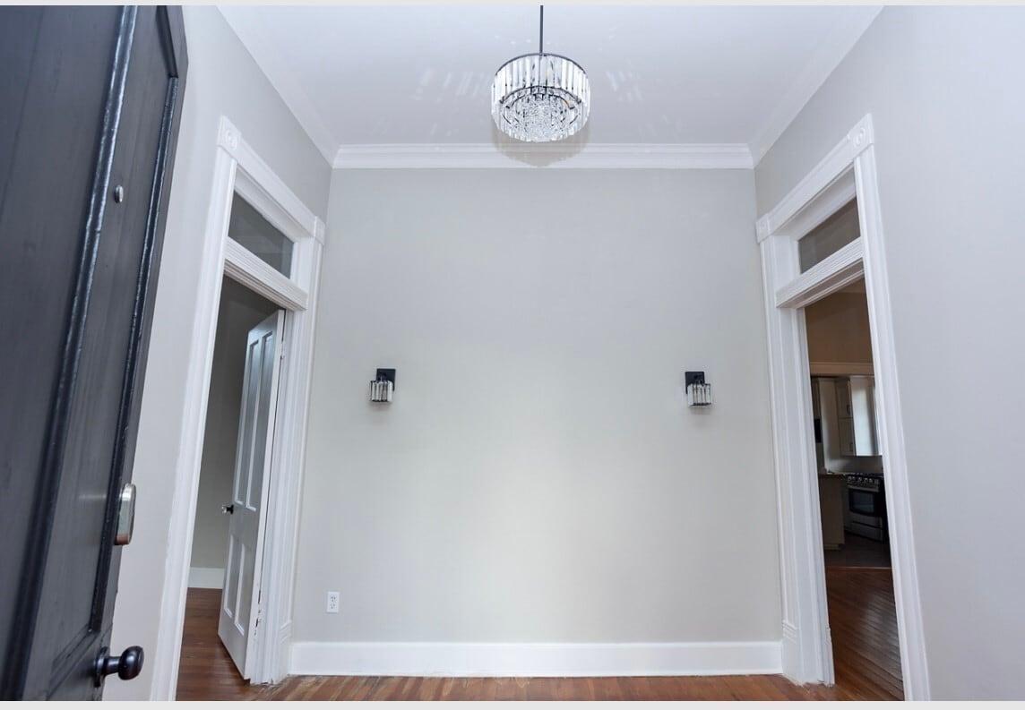 Photo - 1247 Oxford St