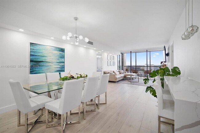 Photo - 20301 W Country Club Dr Unit 1822