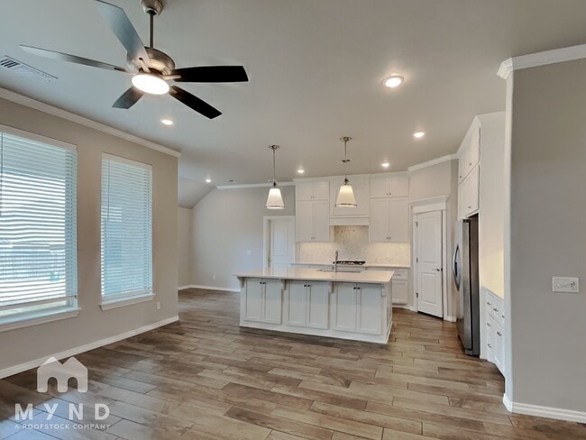 Photo - 9205 NW 89th St