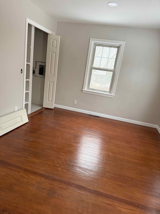 Photo - 346 Bushee Rd