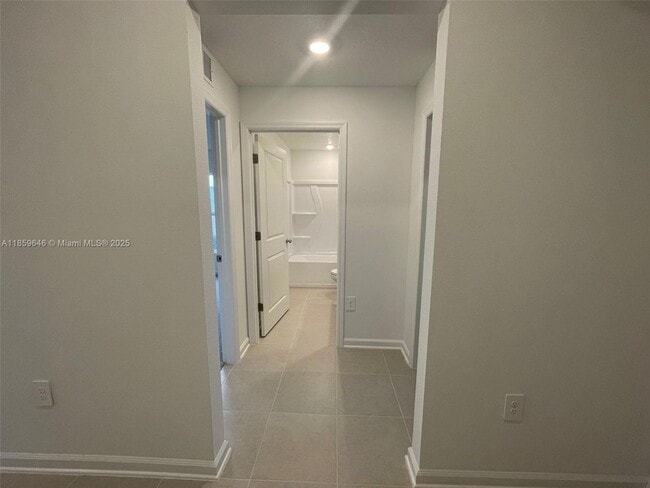 Photo - 1543 Jessica Blvd