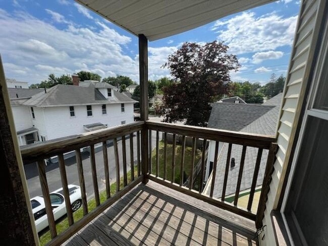 Photo - 109 W Rosedale Ave Unit 3