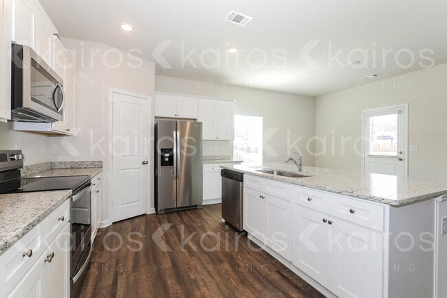 Photo - 3505 Bridgewood Dr