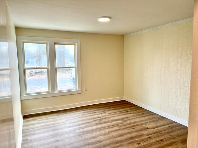 Photo - 728 E Highland Ave Unidad B