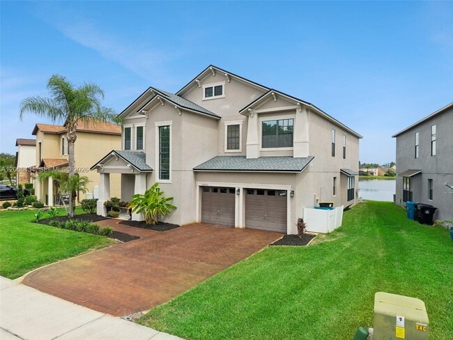 Photo - 10033 Lake District Ln