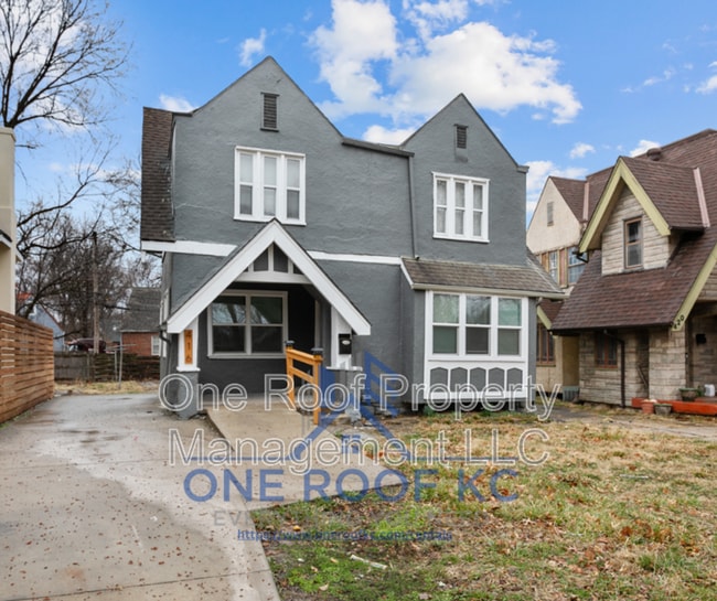 Photo - 416 N Elmwood Ave
