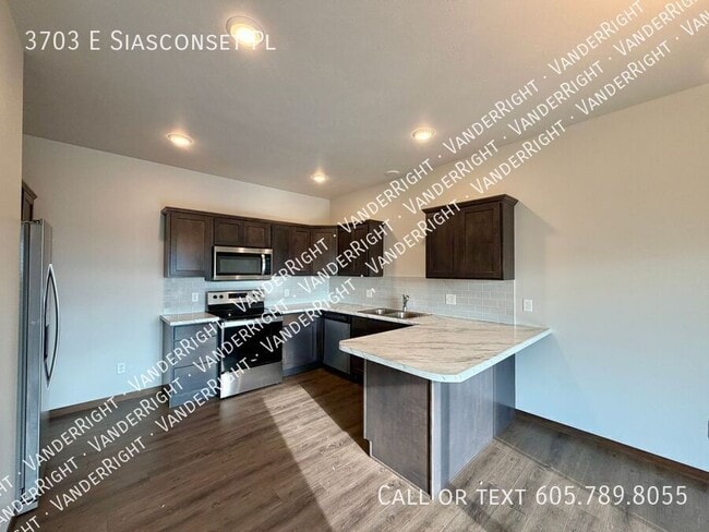 3703 E Siasconset Pl