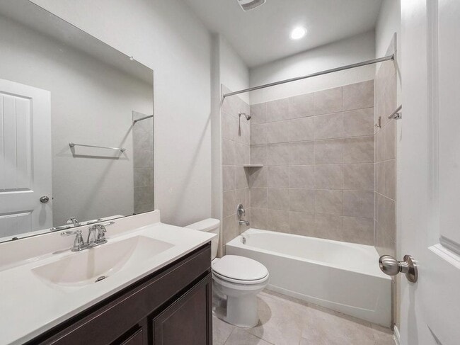 Photo - 29622 Weber Way Ct