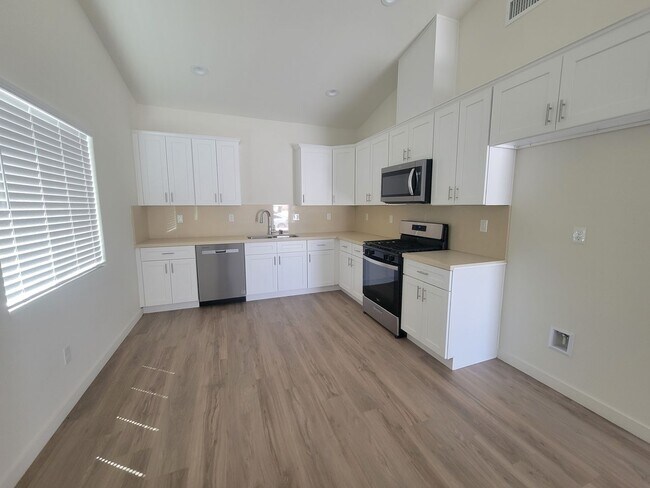 Photo - 8617 Frankie Lou St Unidad 8617 Frankie Lou St  A