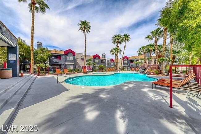 Photo - 8600 W Charleston Blvd Unidad 1161