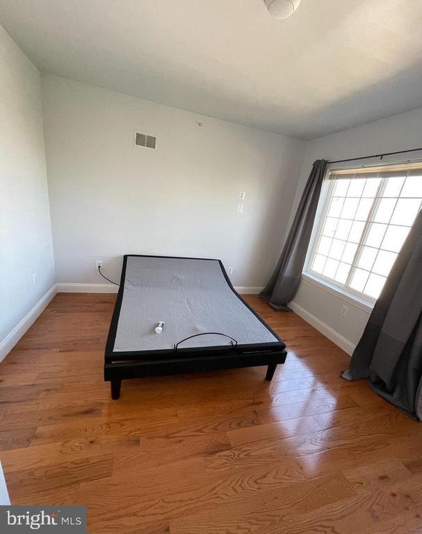 Photo - 615 N 11th St Unit 3B