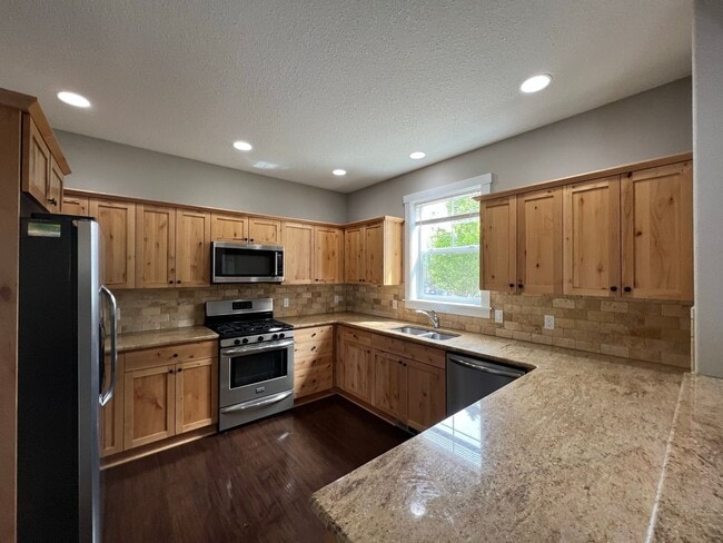 Photo - Application Pending - 3 Bedroom House For Rent In Hood River