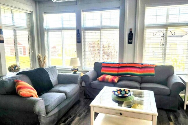 Photo - 2540 Radio Tower Rd Unité SI ID1521985P