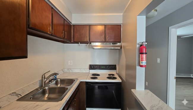 Photo - 46169 Jefferson Ave Unit 4