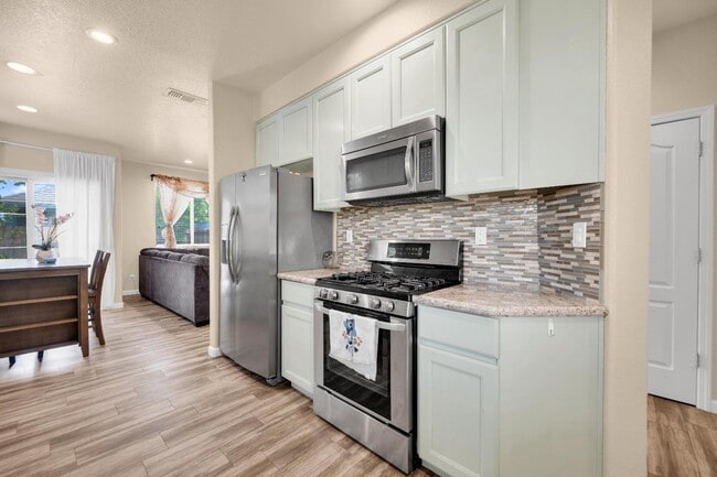 Photo - 3355 Seymour Ct