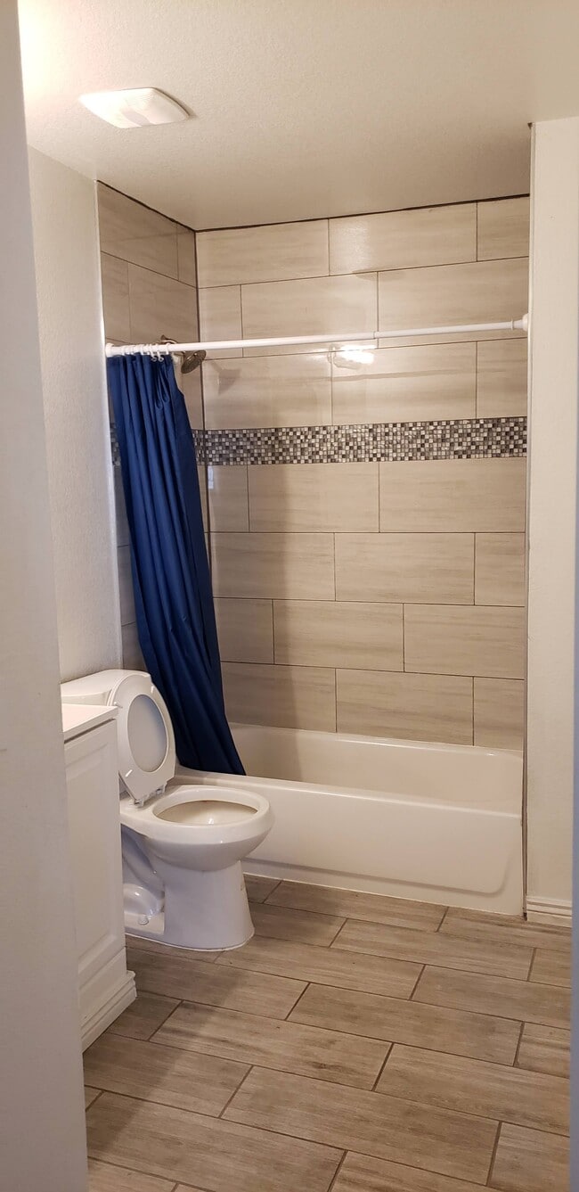 Photo - 2525 W 65th Pl Unit s