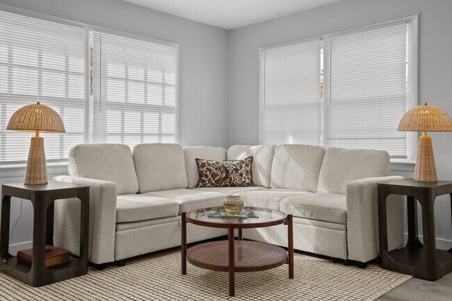 Photo - 149 E Main St