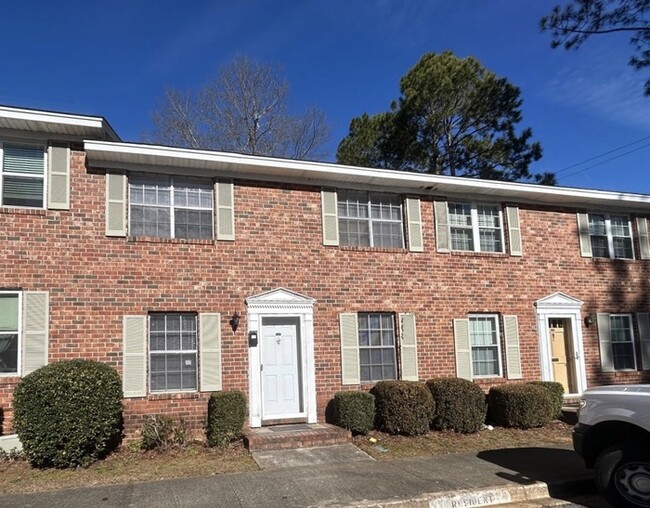 Photo - 1909 Ashford Ln Townhome