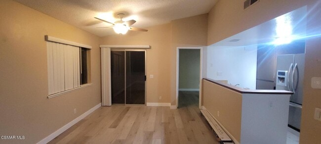 Photo - 4581 Alamo St