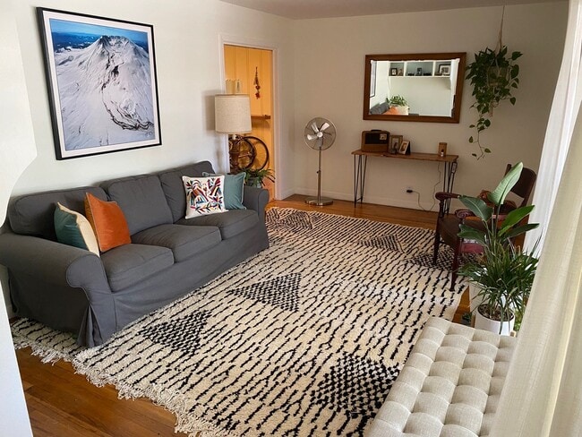 Photo - 1609 Pin Oak Dr