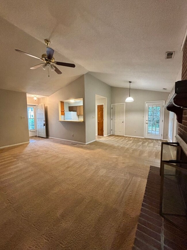 Photo - 255 Bayberry Ct