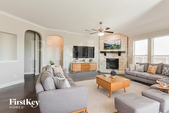 Photo - 4041 Honeyapple Way