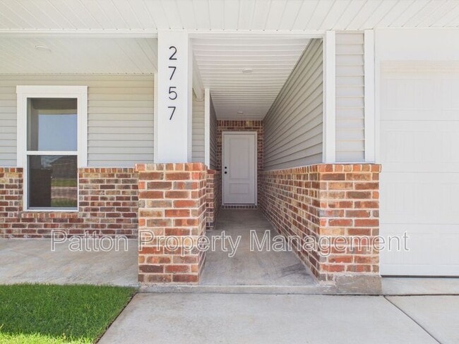 Photo - 2757 Paisley Rd