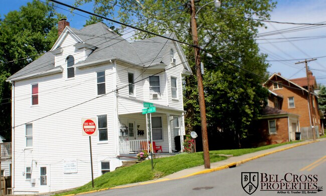 Photo - 313 Cobun Avenue Unidad 313-C