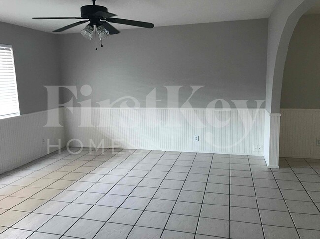 Photo - 9409 N 36th Dr