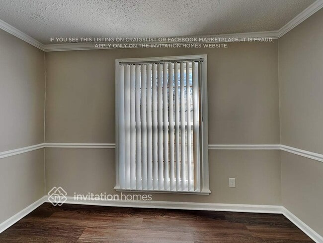 Photo - 123 Woodvale Dr