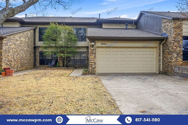 Building Photo - 2024 Heather Brook Dr