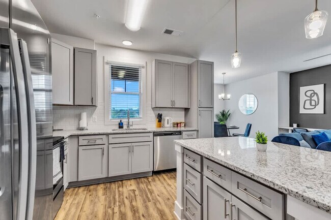 Photo - 514 Pleasant Dr Unidad FL3-ID1094371P