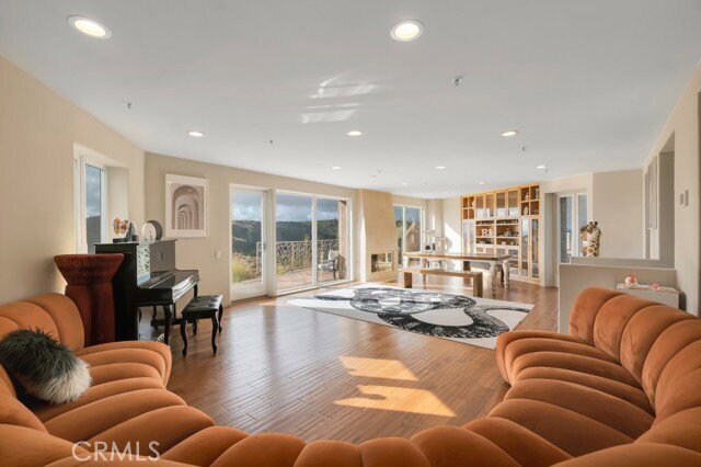 Photo - 28 Ranchero Rd