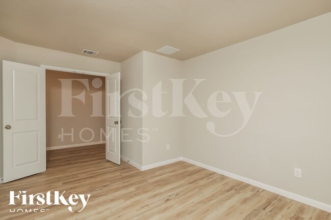 Photo - 9984 Sarrebourg St