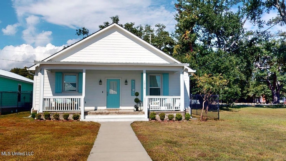 Photo - 1215 Ocean View Dr