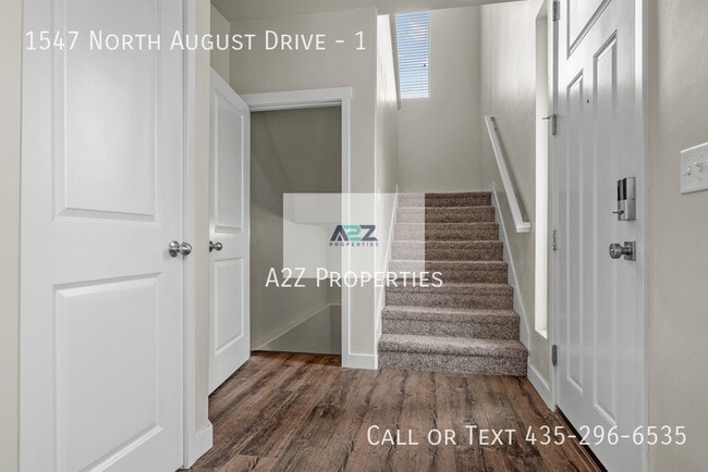 Photo - 1547 N August Dr