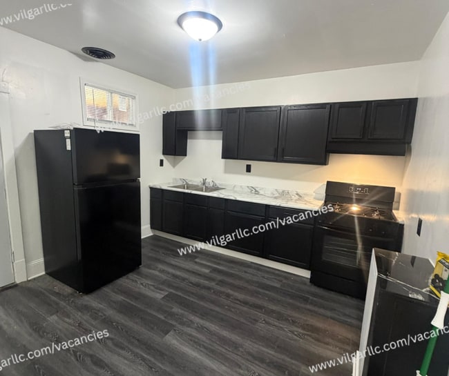 Photo - 1323 121st St Unit Apt 2 - Top Floor