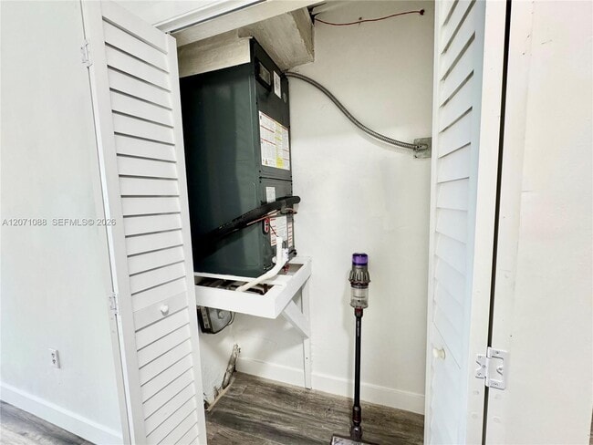 Photo - 245 18th St Unit 301