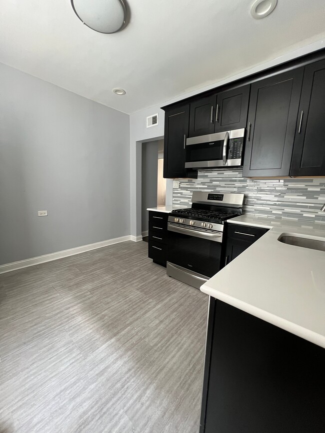 Photo - 6151 S Evans Ave Unit 6151-1