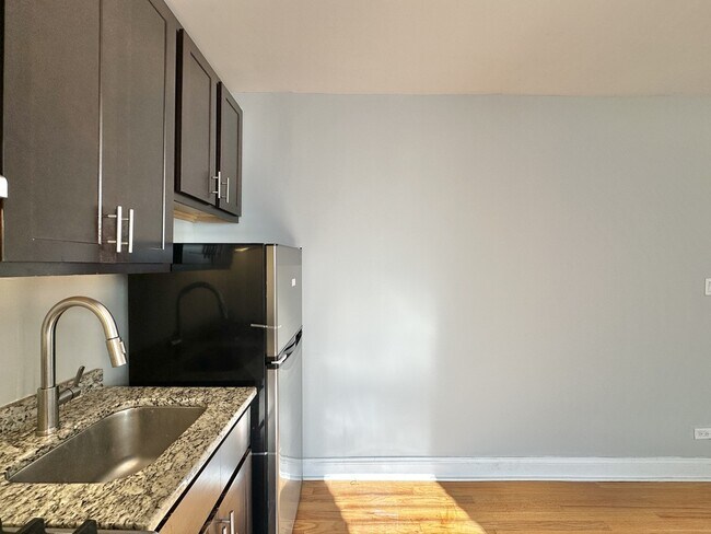 Photo - 623 W Patterson Ave Unit 6C