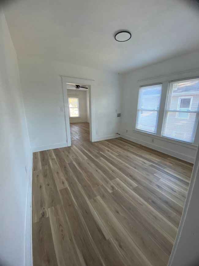 Photo - 521 N 33rd St Unidad 3