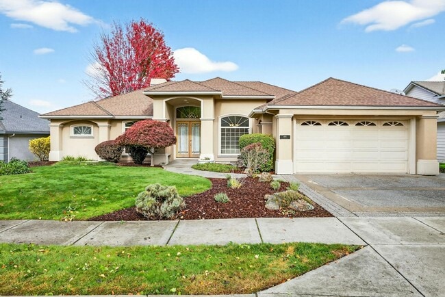 Photo - 460 Robert Trent Jones Blvd